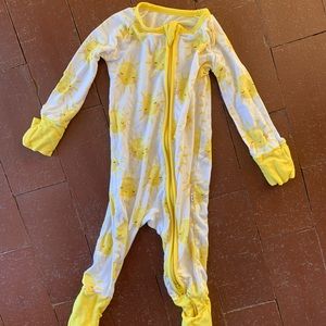 Little sleepies zippie in Sunshine - 3-6mo